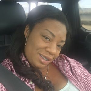 Meet your Posher, Lashaunda